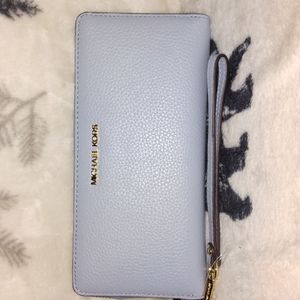 MICHAEL Michael Kors Continental Wallet